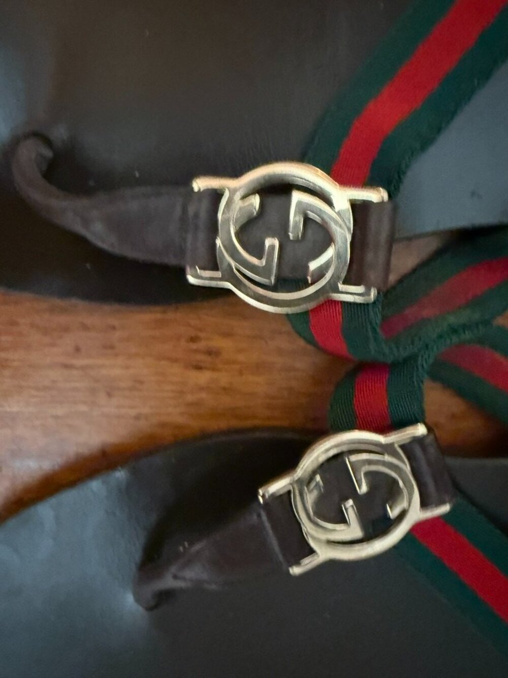 Gucci Brown with Green and Red straps Sandals with Elegant Gold GG Design - Picture 5 of 10
